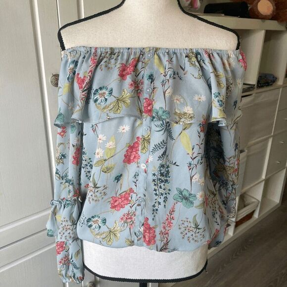 Sanctuary by Anthro Aisley Ballet Off Shoulder Bluebell Blue‎ Floral Top - Picture 9 of 10